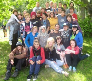 Gruppenbild der Jugendgruppe im Freien