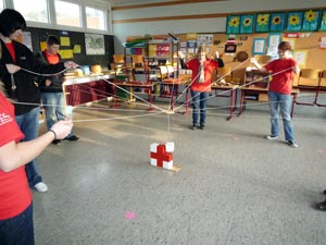 Teamspiel mit Schn�ren