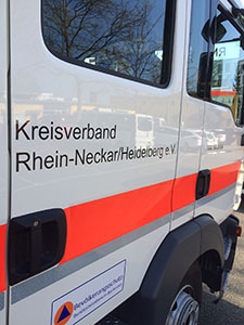 Fahrertür eines Fahrzeugs des Kreisverbandes Rhein-Neckar Heidelberg des Bevölkerungsschutzes