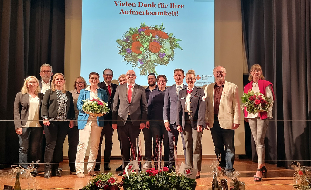 Gruppenbild mit den neu gewählten Präsidiumsmitgliedern