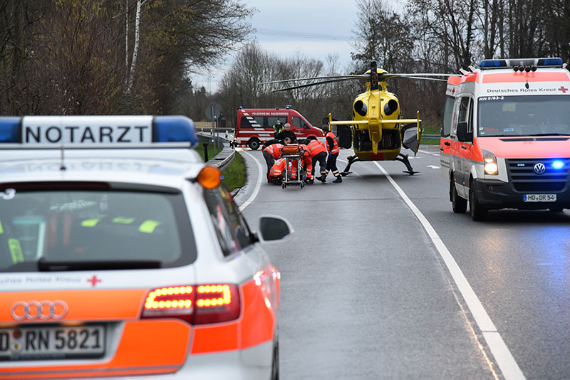 Bild größer ansehen DRK Fahrzeuge bei einem Einsatz